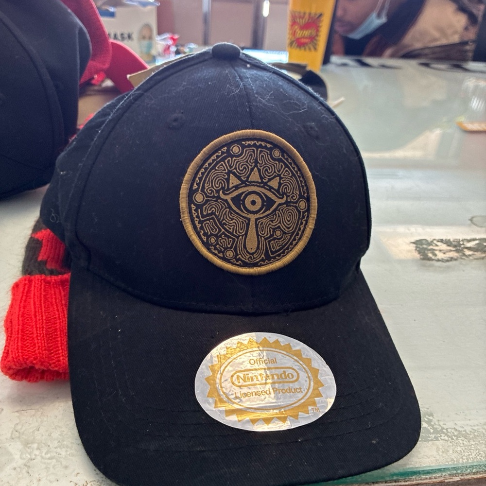 Nintendo Legend Of Zelda Breath Of The Wild Snapback Hat Pre Owned Used